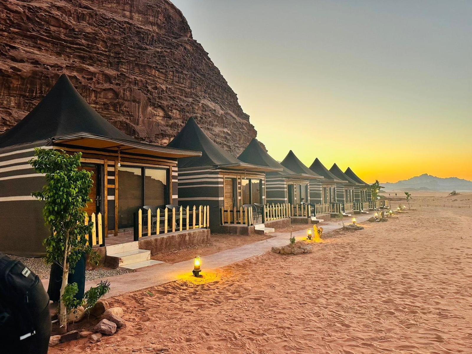 Shaheen Camp Wadi Rum Extérieur photo