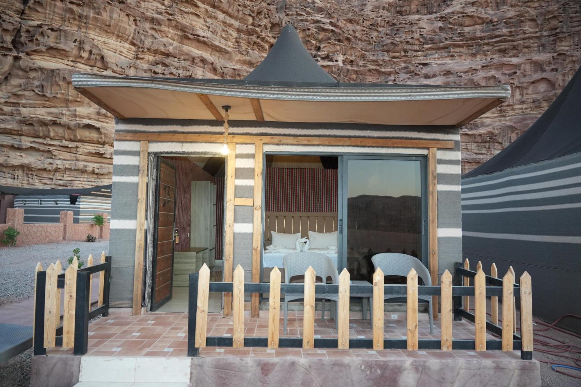 Shaheen Camp Wadi Rum Extérieur photo