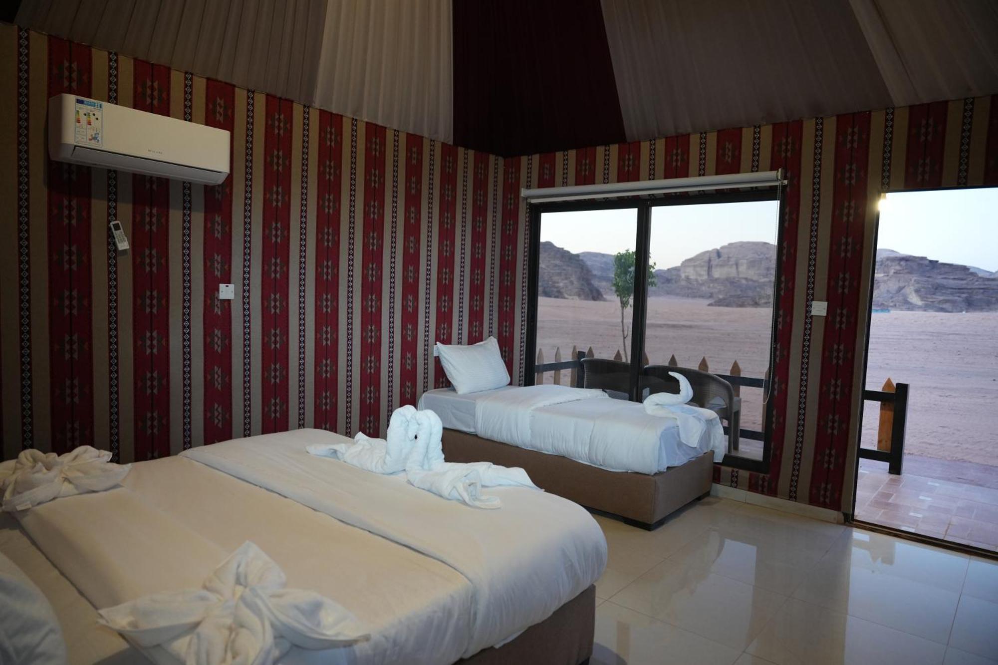 Shaheen Camp Wadi Rum Extérieur photo