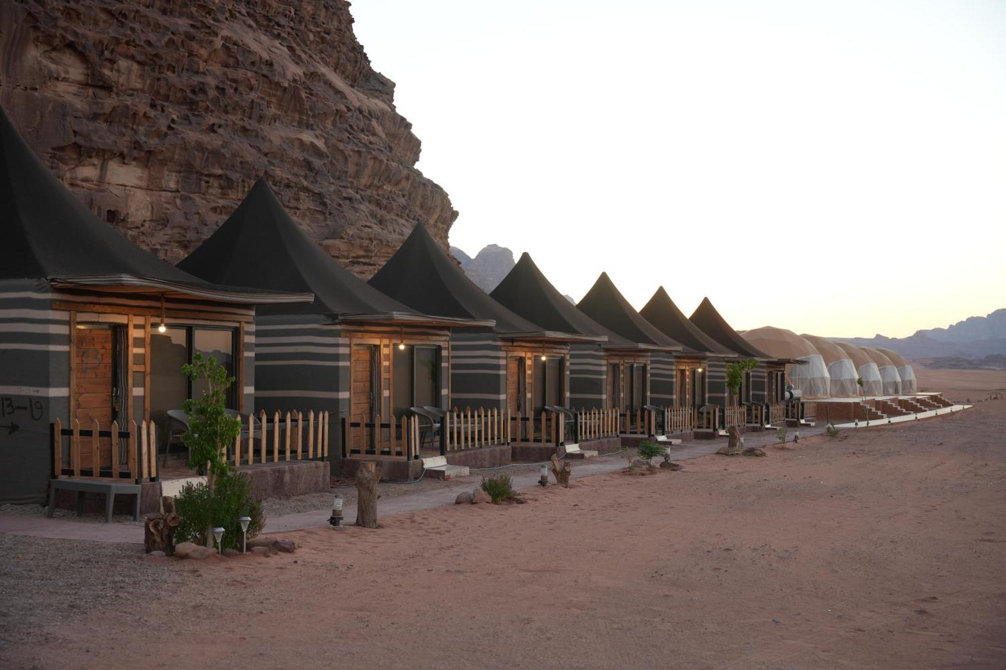 Shaheen Camp Wadi Rum Extérieur photo